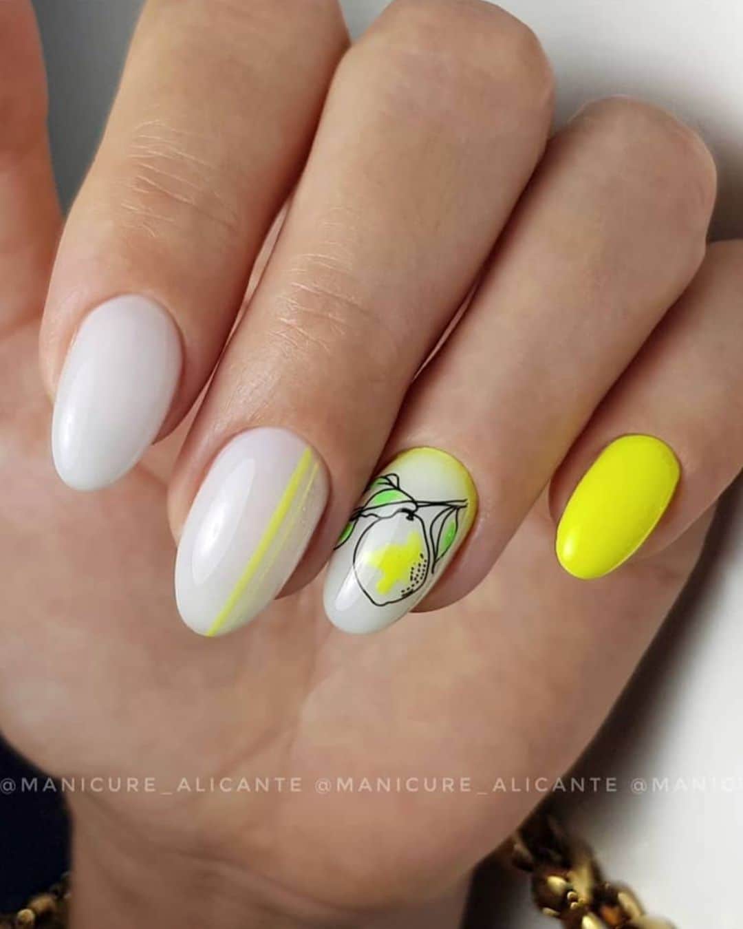 Маникюр, работа 10